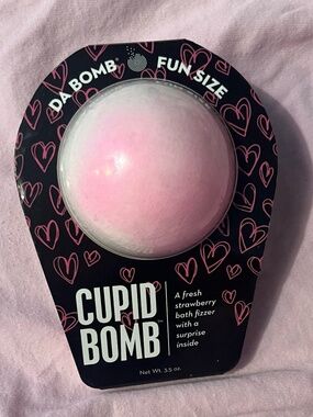 Da Bomb Fun Fize Cupid Bath Bomb (Special Holiday Edition)